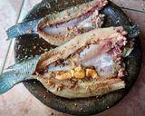 Foto langkah ke 2 dari resep Resep ikan asin yg gurih dibuat dari ikan segar.