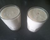 A picture of step 4 of Apple Banana Shake.
