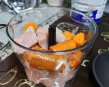 Foto del paso 3 de la receta: BLW Mini hamburguesas de pollo y zanahoria (3 ingredientes)