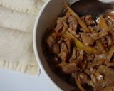 Foto langkah ke 2 dari resep Roti Goreng Anti Gagal Isi Daging.
