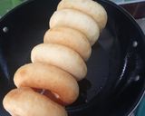 Foto langkah ke 4 dari resep Donat Kentang metode Sponge & Dough.