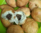 Foto langkah ke 5 dari resep Roti goreng isi daging teriyaki.