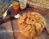Foto langkah ke 6 dari resep Garlic Cheese Cookies.