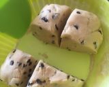 Foto del passaggio 3 della ricetta Biscotti con gocce di cioccolato