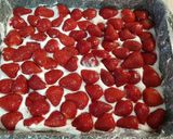 Epres joghurttorta recept fázis 5 fotója