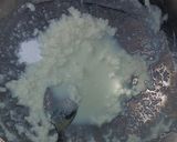 A picture of step 2 of Dora cake.