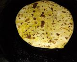 A picture of step 3 of Aloo Paratha with Cheese.