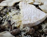 Foto del paso 7 de la receta: Tarta fina de portobellos champignon y brie