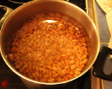 Foto del paso 3 de la receta: Poroteada panceteada y panes especiales para estos