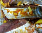 Hình bước làm 1 của món Cá thu ngừ kho gừng, hành, tỏi