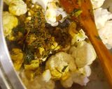A picture of step 3 of Keema ghobi.