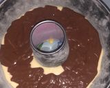 Foto del passaggio 1 della ricetta Ciambella bicolore allo yogurt senza burro