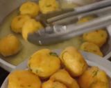 Foto langkah ke 4 dari resep Bola - Bola Kentang.