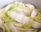 Hình bước làm 3 của món Cải Thảo Trộn Heo Xào