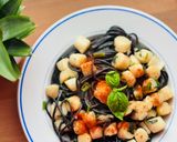 A picture of step 7 of Creamy Spaghetti with Scallops and Wild Garlic.