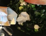 Medvehagymás mozarellás fitt spagetti recept fázis 3 fotója