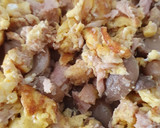 Foto del paso 5 de la receta: Revuelto de atún 🐟 y champiñones 🍄