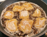 Foto del paso 4 de la receta: Bocaditos de Pollo empanados con Panko