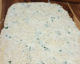 Foto langkah ke 4 dari resep Garlic cheese roll.