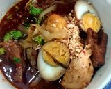 รูปขั้นตอนการทำที่ 7 ของ เส้นเล็กน้ำตีนไก่ตุ๋นต้มยำ