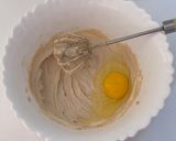 A picture of step 11 of Hazelnut Cake.
