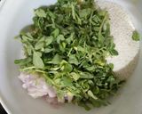 A picture of step 2 of Sattu methi pancake.