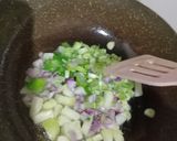 Foto langkah ke 2 dari resep Nasi Goreng Hongkong.