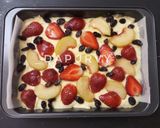 Foto langkah ke 7 dari resep FRUITS Pastry CAKE.