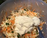 Foto del paso 6 de la receta: Ensalada de repollo y zanahoria
