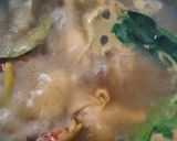 Foto langkah ke 2 dari resep Soto Ayam Instan Mommylicious.