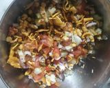 A picture of step 3 of Mumbayia bhel.