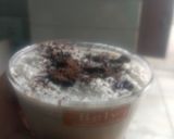 A picture of step 2 of Oreo milkshake.