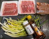 A picture of step 1 of Thirteen-Spice Crispy Potstickers.