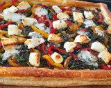 Foto del paso 5 de la receta: Hojaldre con kale y pimientos