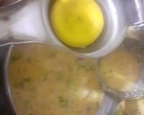 A picture of step 5 of Besan chilla.