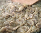 Foto del paso 3 de la receta: Risotto de jamón y champiñones