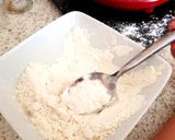 A picture of step 2 of My Jammie Biscuits.