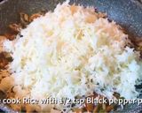 A picture of step 6 of Burnt Garlic Mushroom Fried Rice without Sauce.