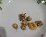 Foto langkah ke 1 dari resep Teh bunga.