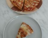 Foto langkah ke 5 dari resep Bread Pizza Homemade.