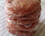 Foto langkah ke 2 dari resep Beef Patty Burger Homemade.