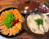 A picture of step 6 of Fried and Boiled Gyoza.