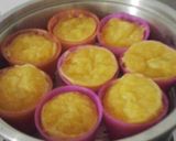 Foto langkah ke 4 dari resep Cupcake Kukus Keju no mixer.