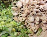 Foto del paso 3 de la receta: Ensalada de arroz y pollo asado