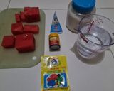 Foto langkah ke 1 dari resep Puding Semangka Merah Putih.