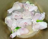 Foto langkah ke 1 dari resep Ayam Kecap Super Yummy.