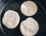 Foto del paso 3 de la receta: Panqueques esponjosos de banana y avena.- Bajas calorías y sin harina. (Pancakes) Súper FÁCIL