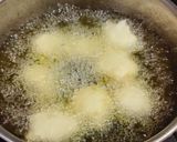 A picture of step 3 of Dahi bhalla.