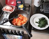 Foto del paso 2 de la receta: Lasagna de carne, jamón, queso y espinaca