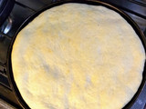 Pizza de cebolla y quesos